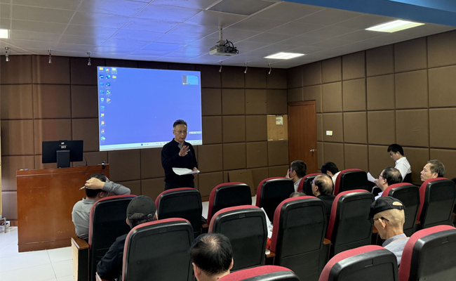 廣州軟件學(xué)院召開(kāi)2026-2027學(xué)年廣州校區(qū)與江門(mén)校區(qū)實(shí)驗(yàn)室建設(shè)論證會(huì)，聚焦廣州軟件開(kāi)發(fā)人才培養(yǎng)新布局